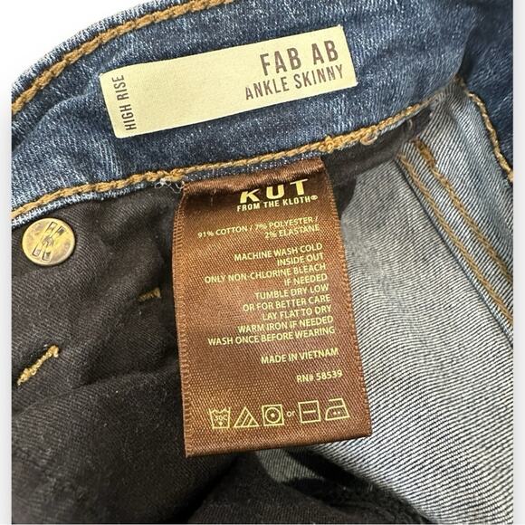 Kut - High Rise Fab Ab Ankle Skinny Jeans with Raw Hem - Picture 6 of 14
